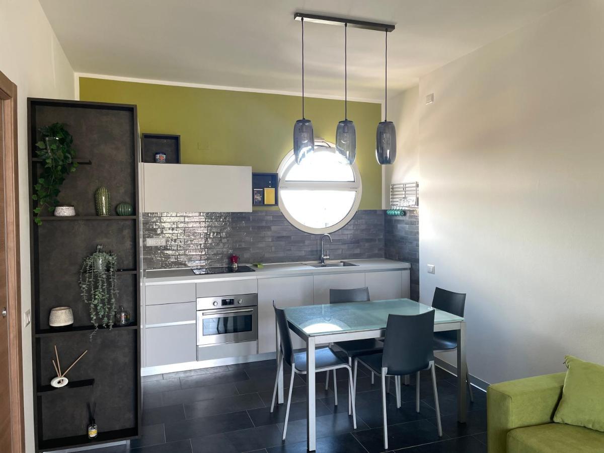 A Casa Di Tato Apartment Каламброне Екстериор снимка